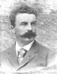 maupassant.jpg